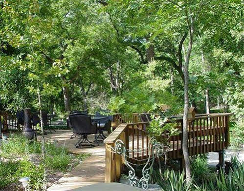 Creekhaven Inn & Spa Wimberley Buitenkant foto